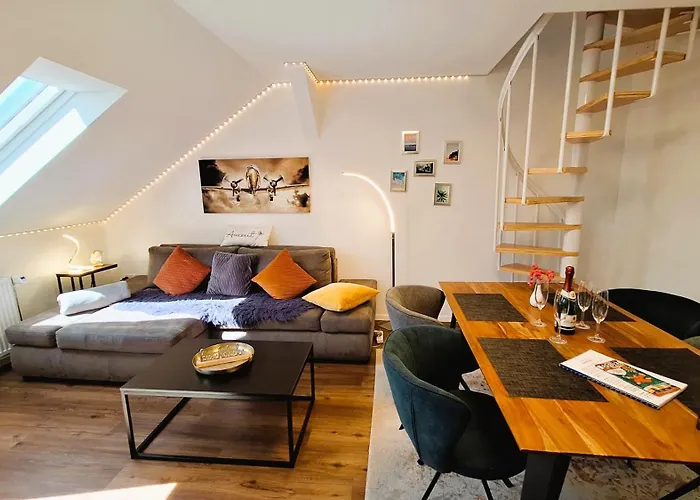 Auszeit2 Erfurt - Stilvolle Dachwohnung Mit Parkplatz - Zentrumsnah