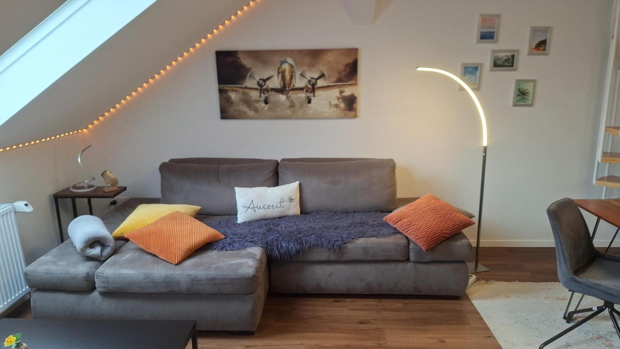 Auszeit2 - Stilvolle Dachwohnung Mit Parkplatz - Zentrumsnah Apartment *